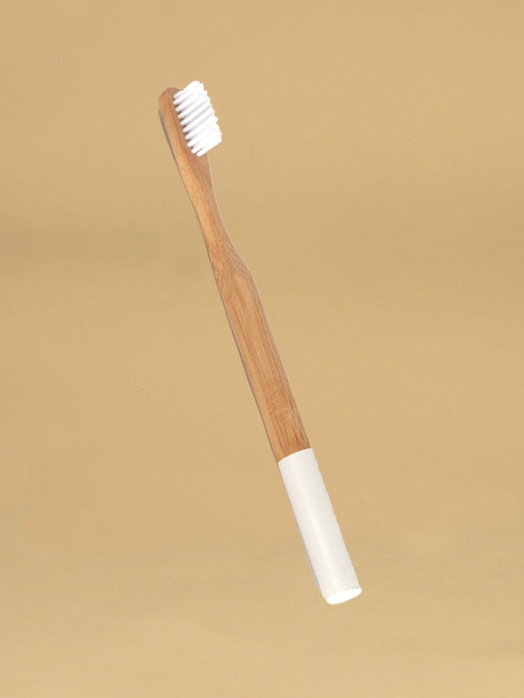 Escova De Dentes De Bambu