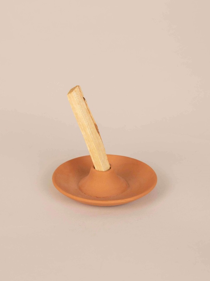 Suporte terracota palo santo e incenso