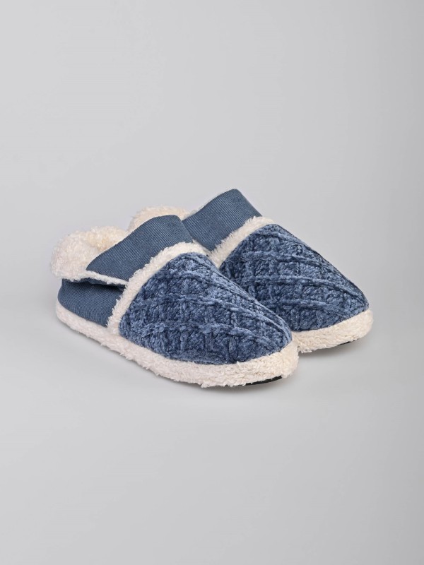 Pantufa em Bombazine Pantufa em Bombazine