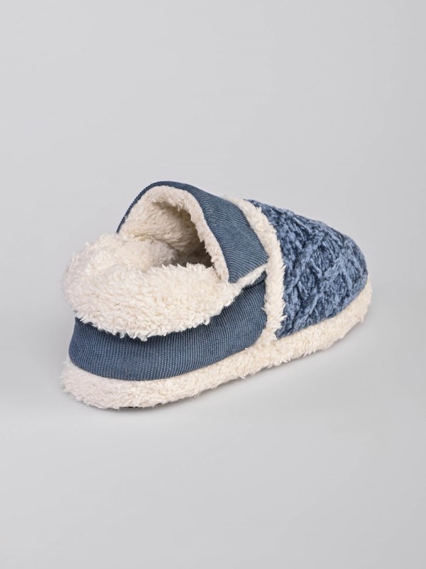 Pantufa em Bombazine Pantufa em Bombazine
