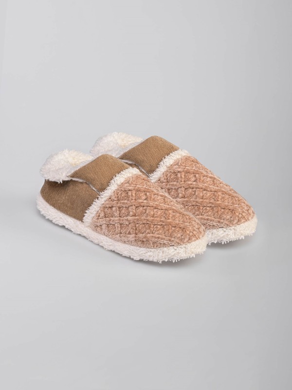 Pantufa em Bombazine