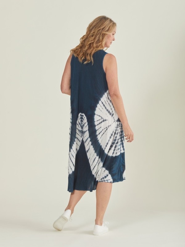 Vestido midi com tie dye