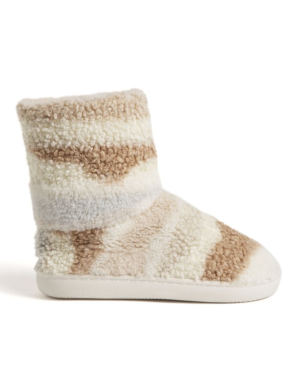 Pantufa Em tonalidades Beije