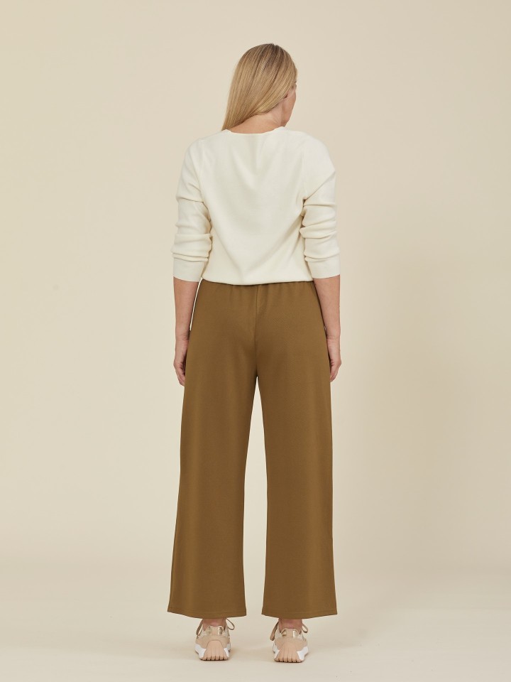 Calcas Corte Direito Solidas