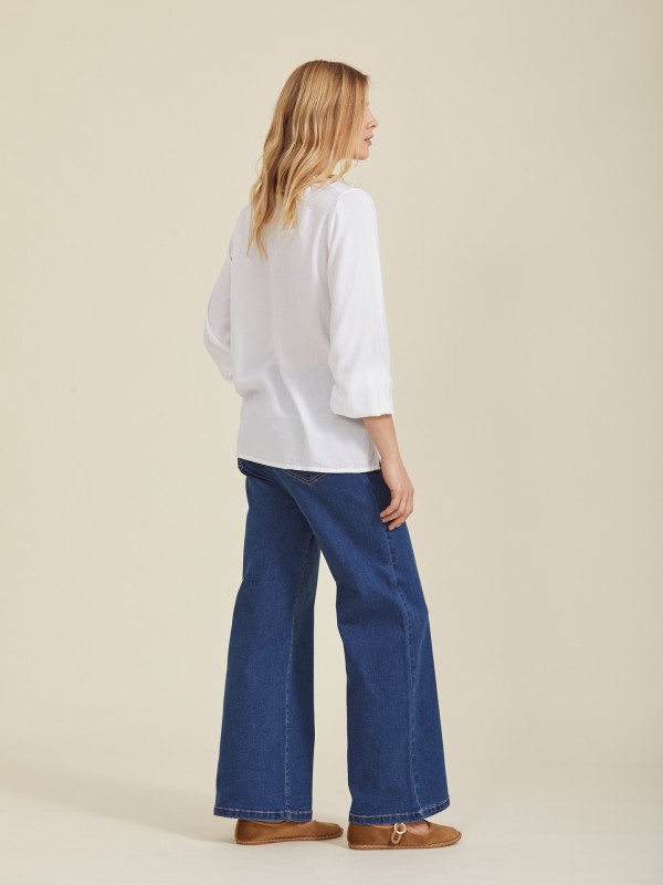Blusa Solida Com Bordados Blusa Solida Com Bordados