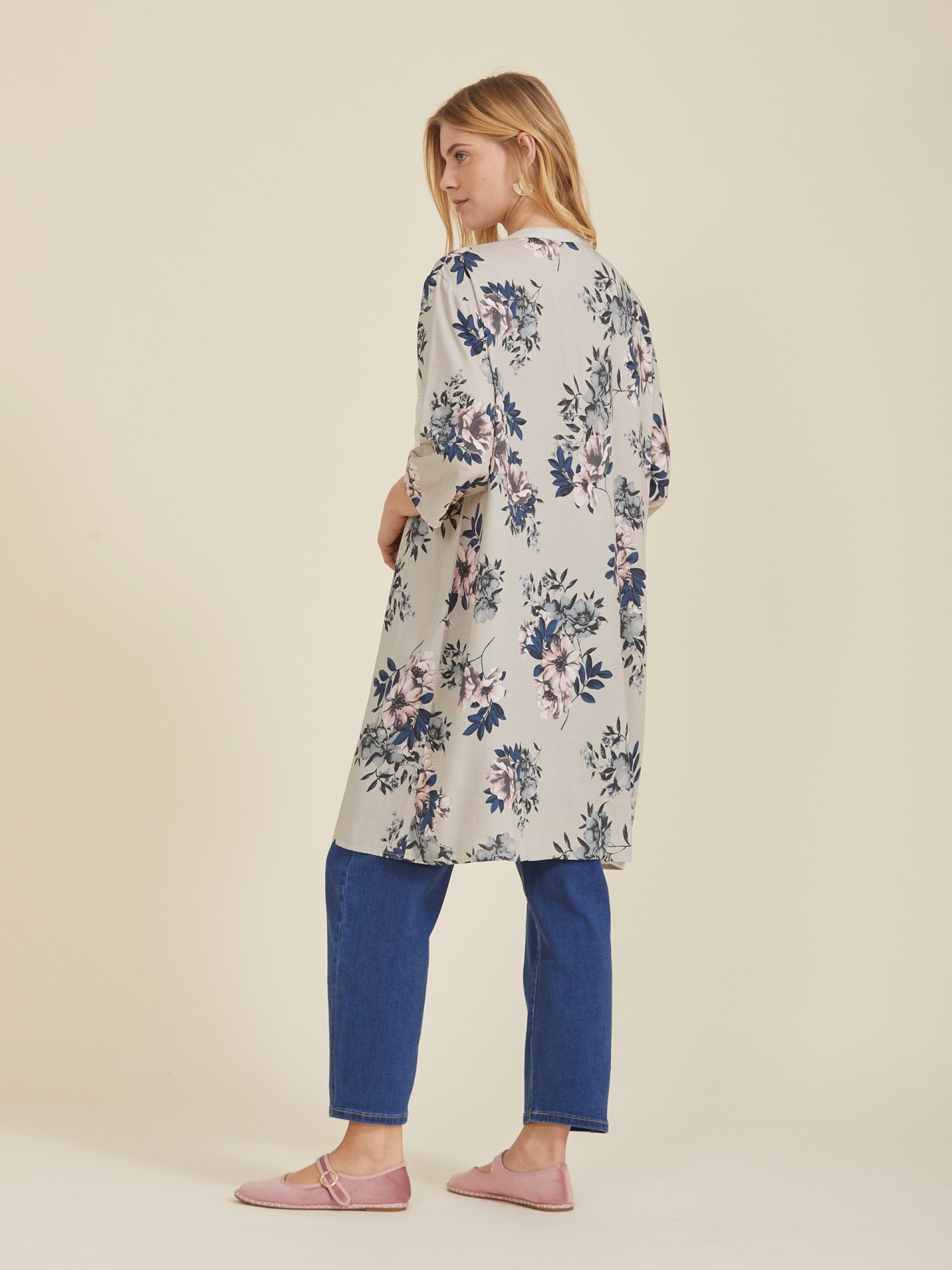 Vestido Curto Lantejoulas