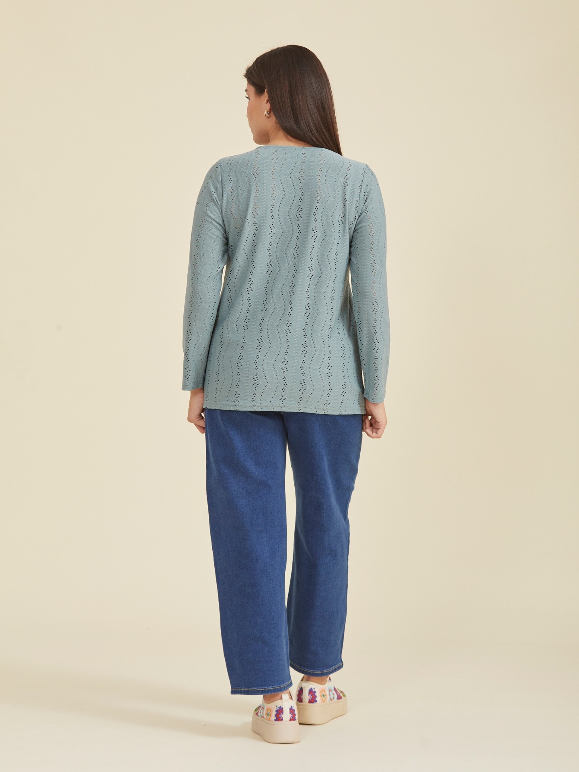 Blusa Solida Bordado Ingles