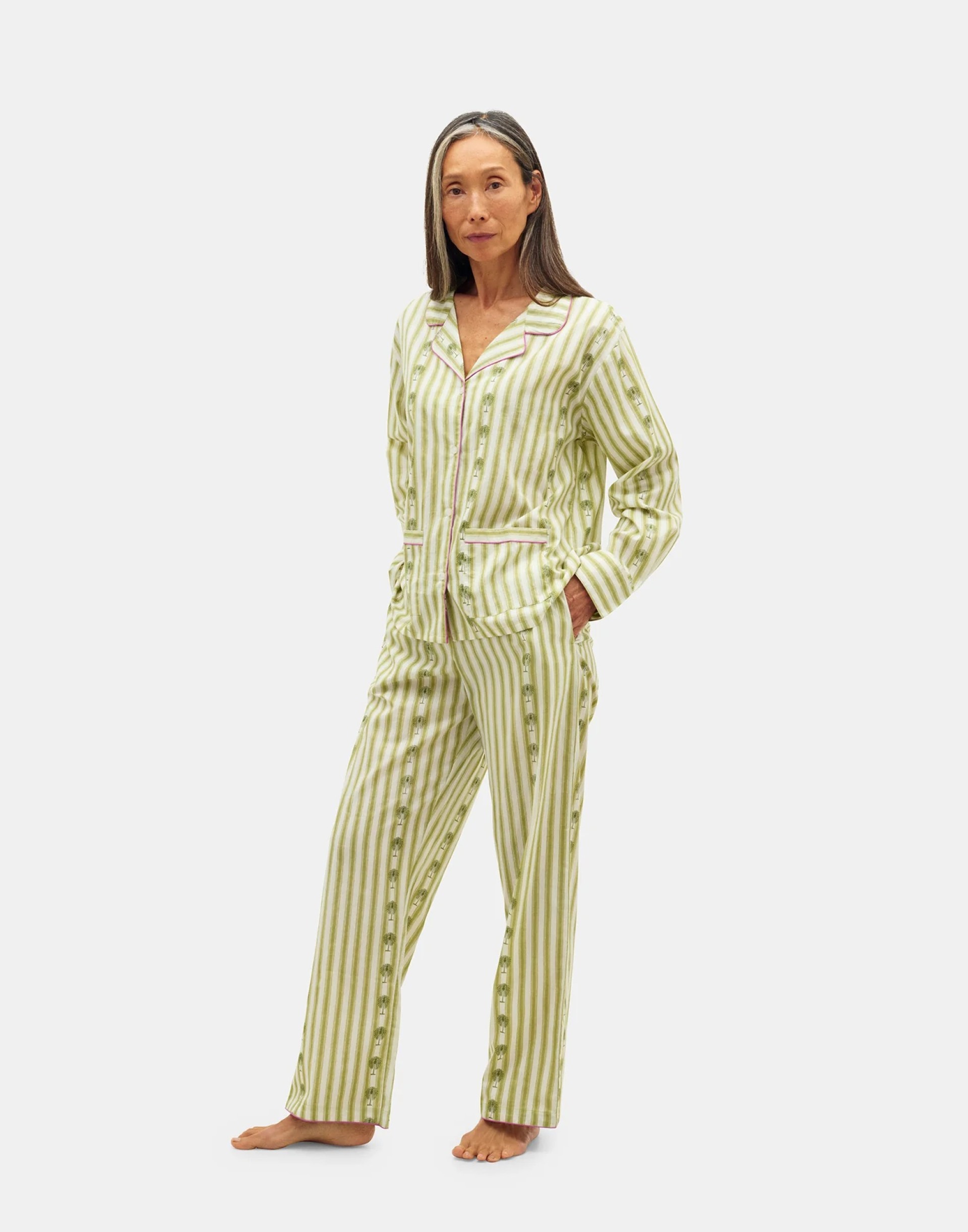 Conjunto de pijama Jaya riscas e palmeiras