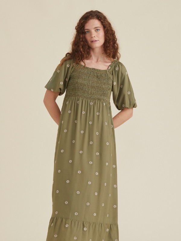 Vestido Bordado Margaridas