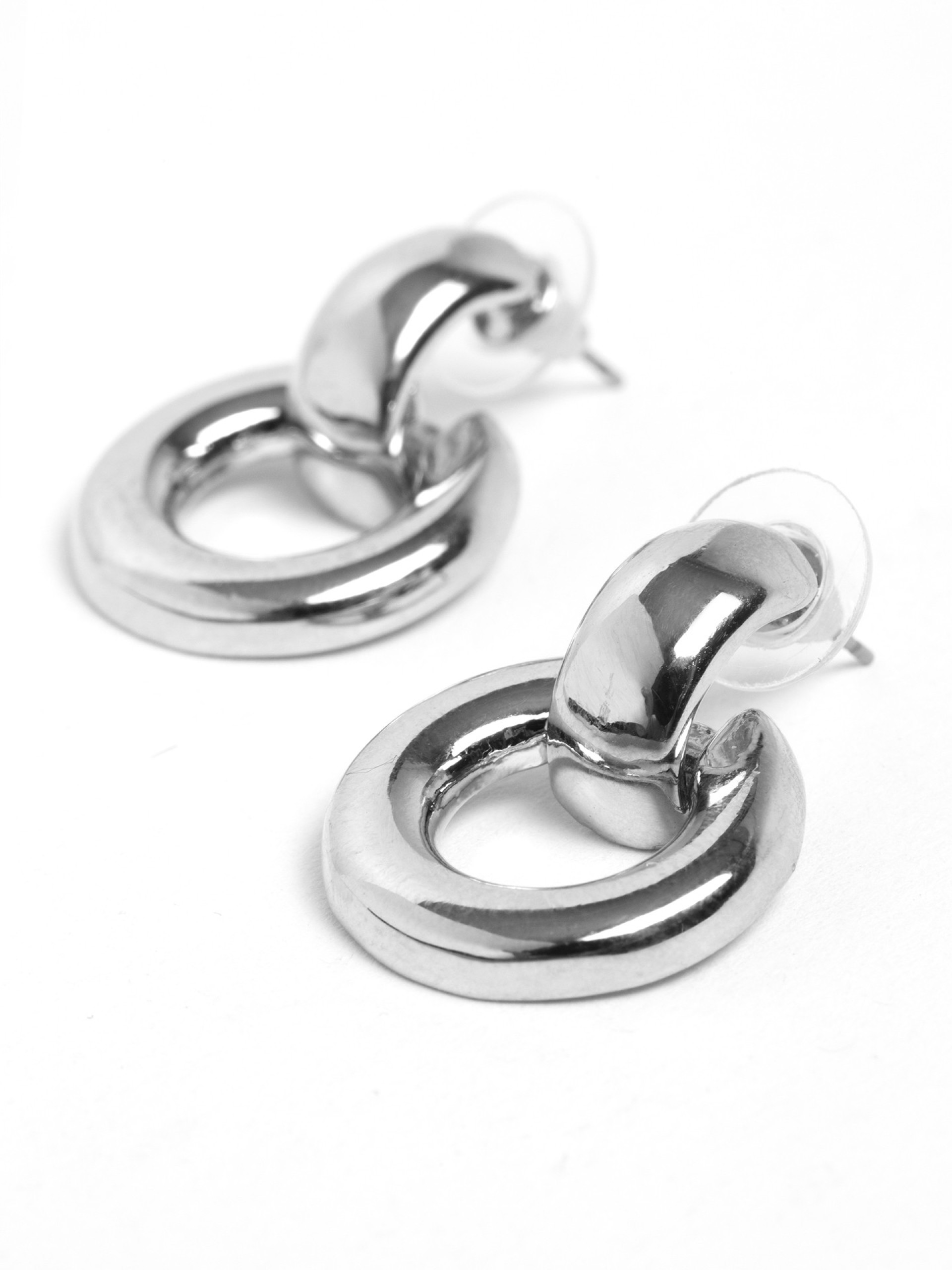 Brincos Pequenos Prateados