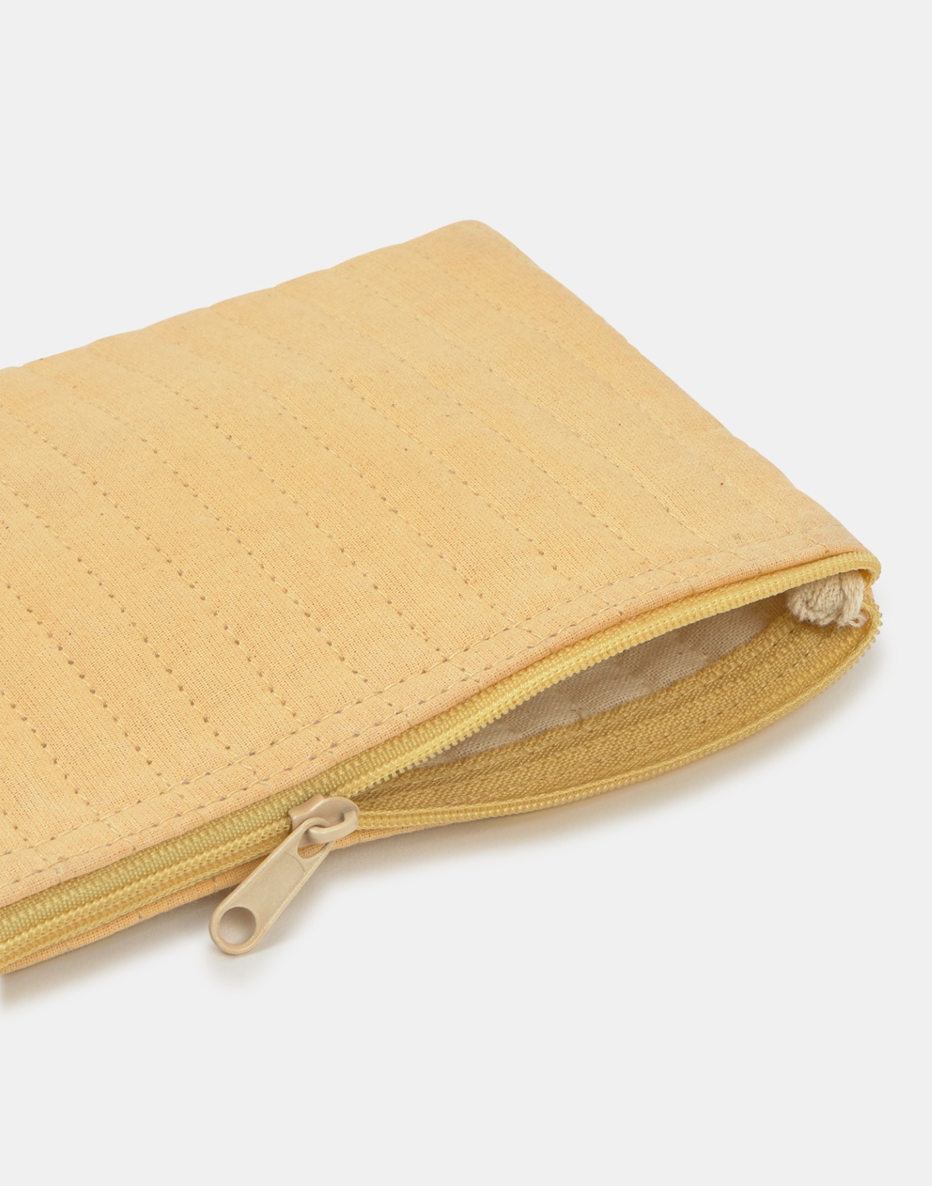 Bolsa pequena solida