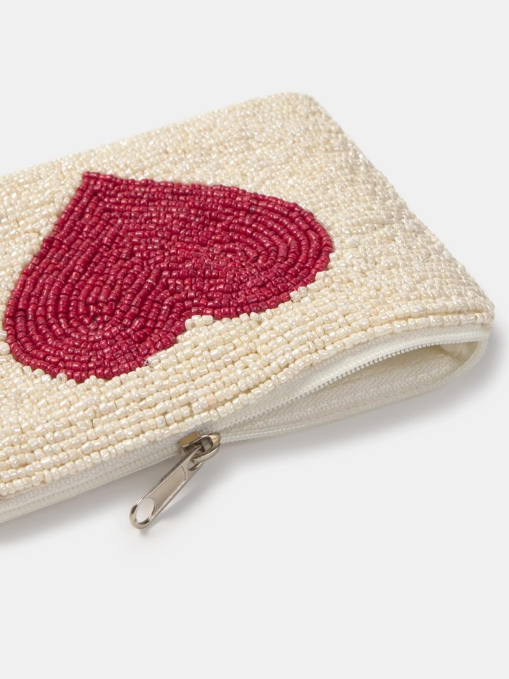 Bolsa de missangas Coracao