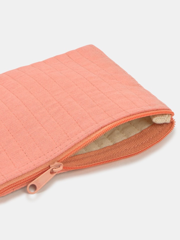 Bolsa pequena solida