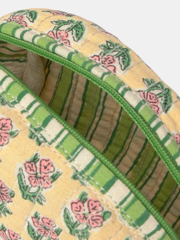 Bolsa pequena de higiene Flores