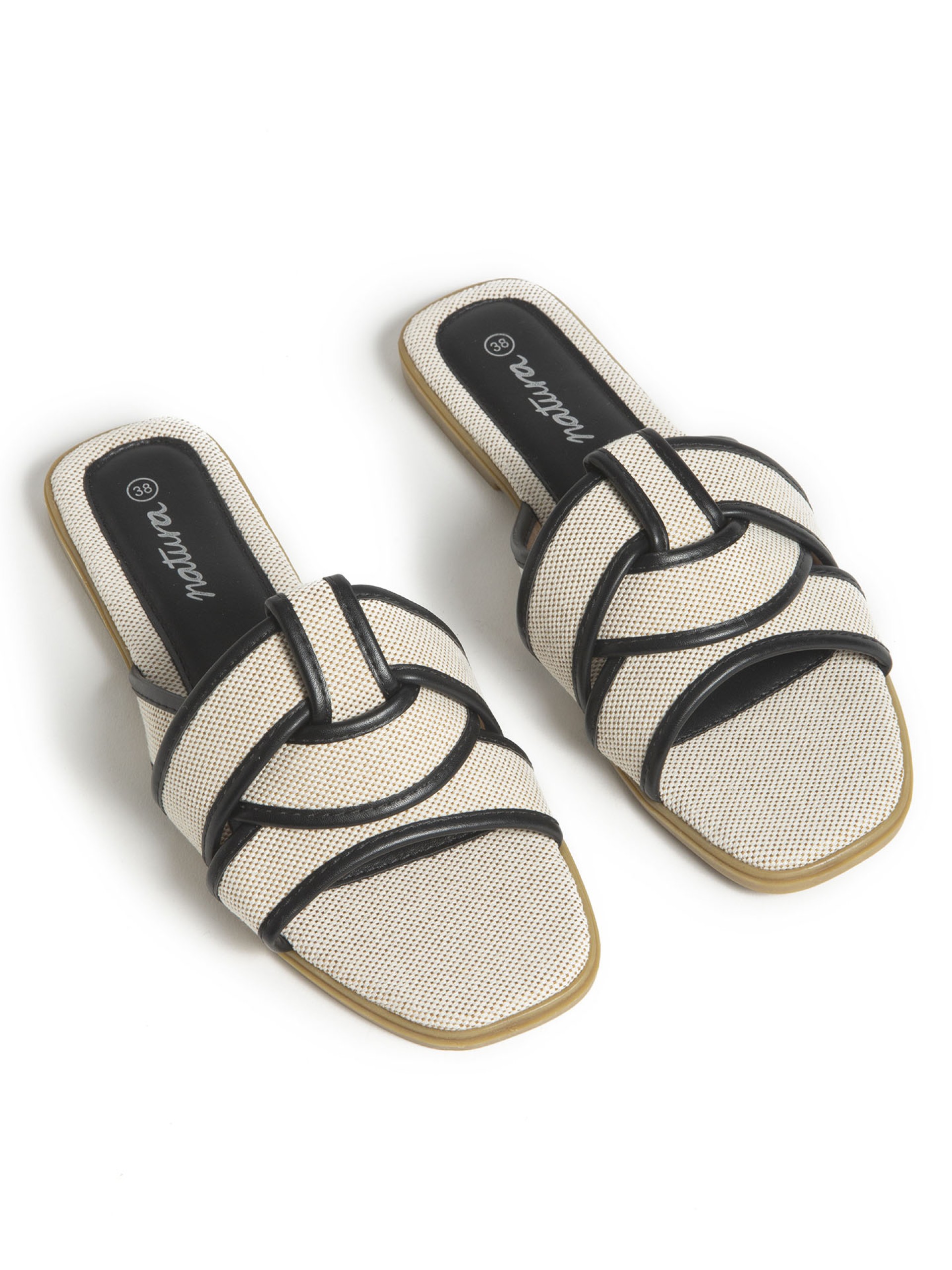 Sandalia Rasteira Com Detalhe Contrastante