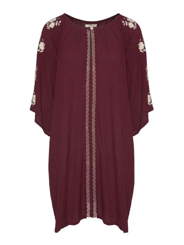 Vestido Curto Bordo com  Bordadas Vestido Curto Bordo com  Bordadas