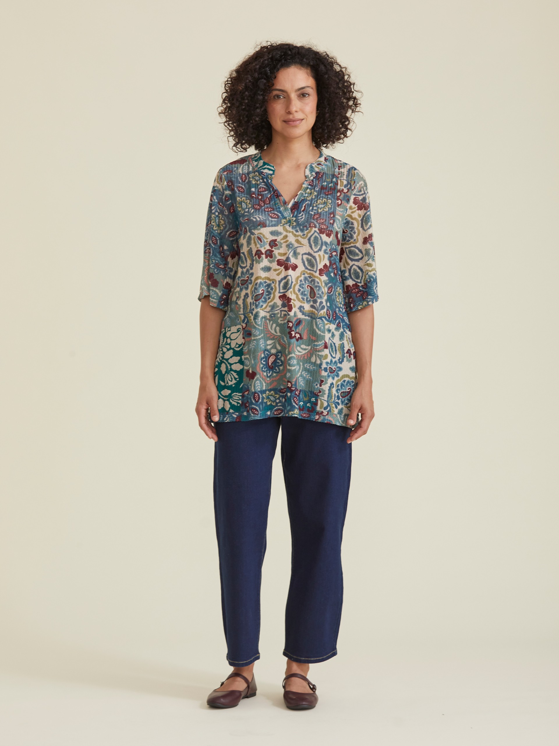 Tunica De Malha Perfurada Elastica