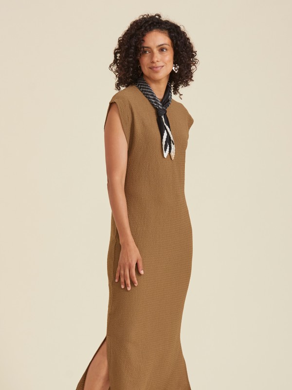 Vestido Midi Solido