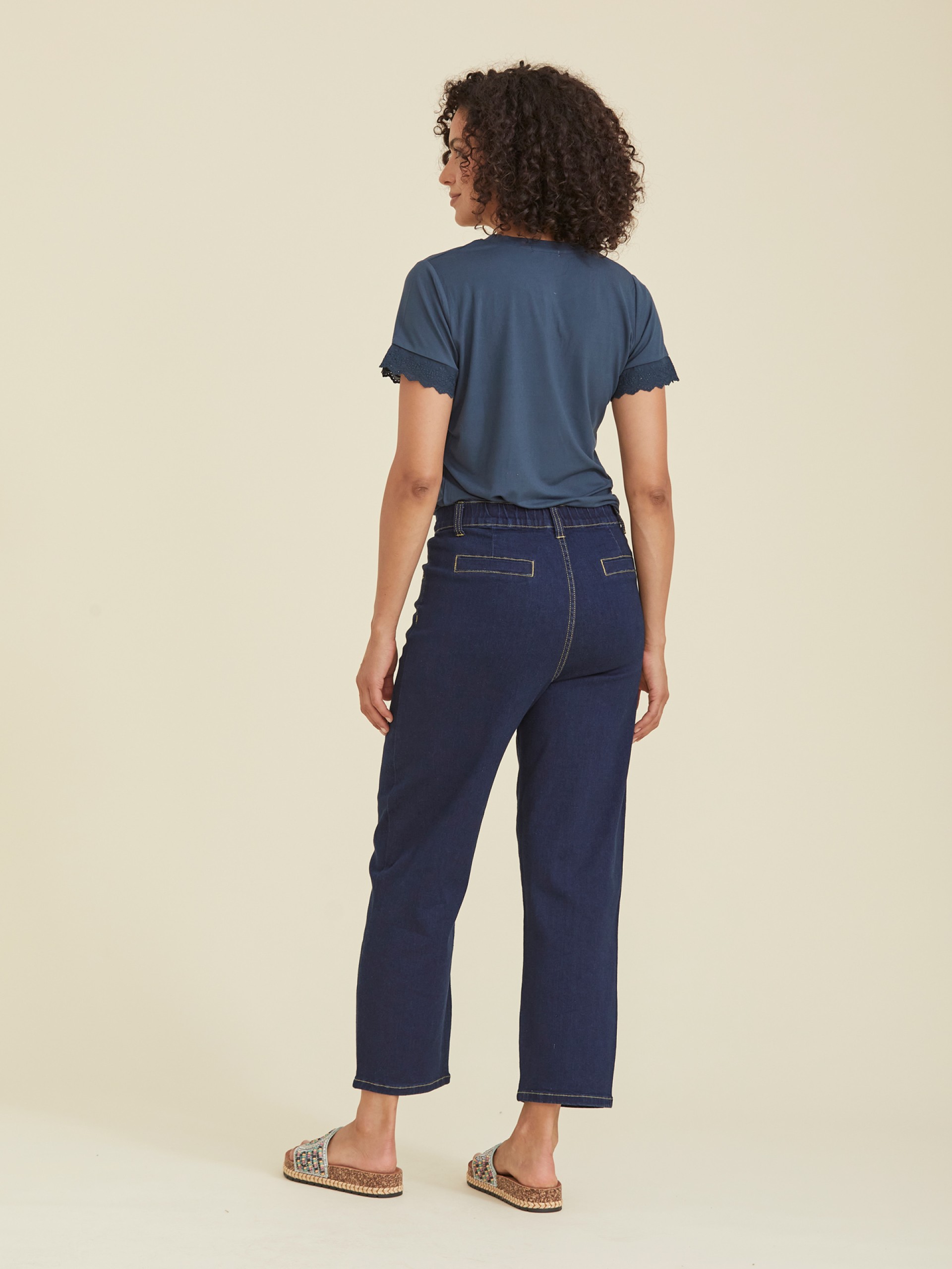 T-shirt com Bordados