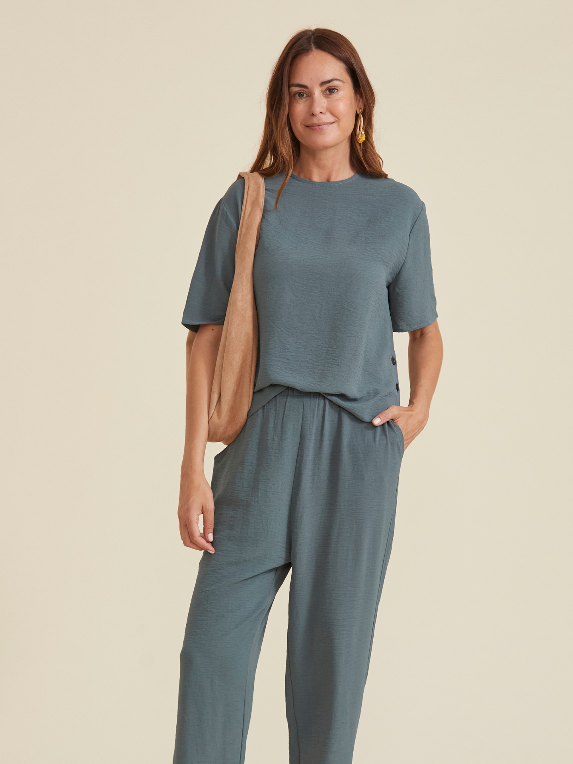 Blusa Solida com Botoes