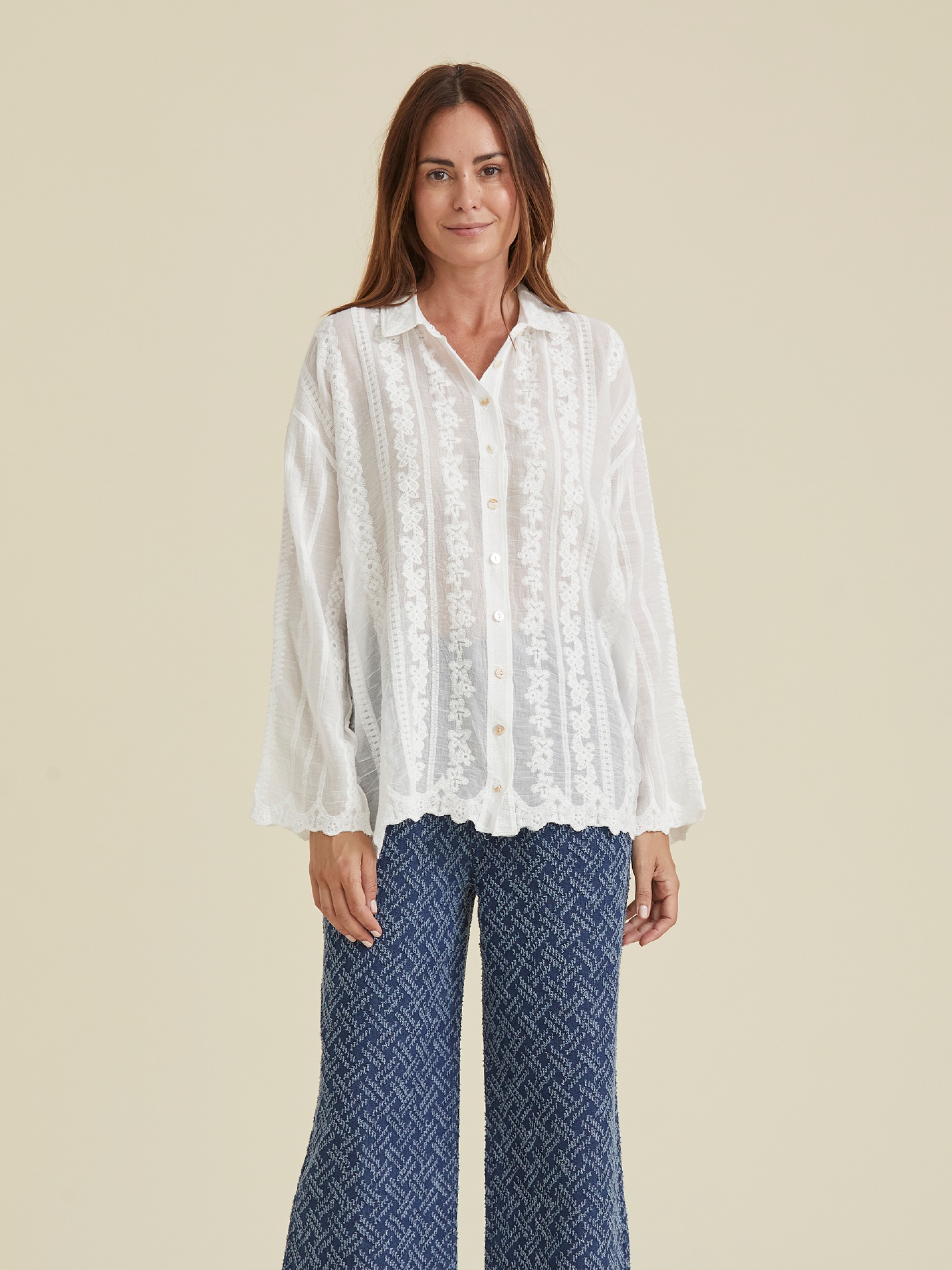 Camisa Bordada Solidas