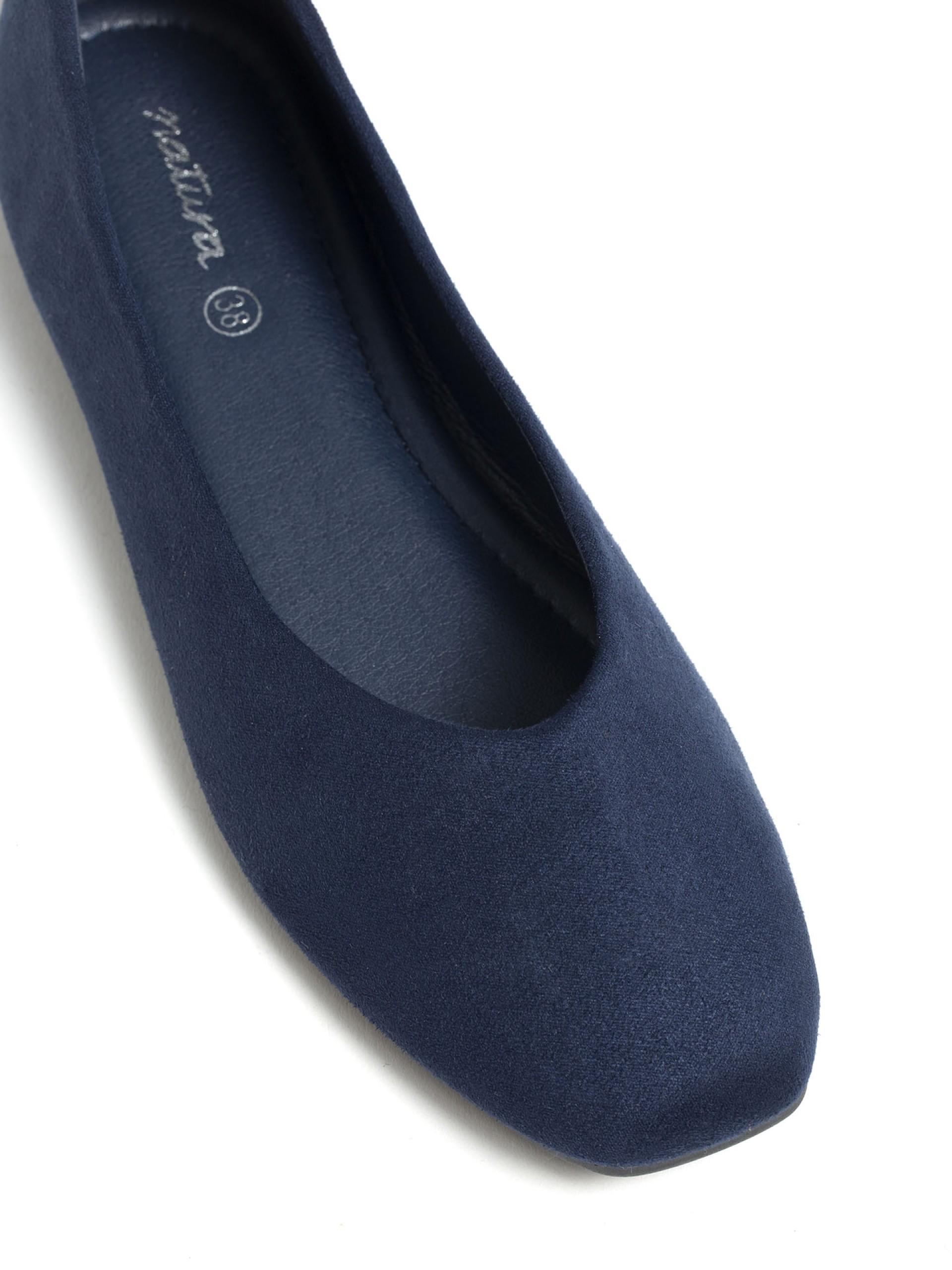 Sabrina Castanha Com Acabamento Tipo Camurca