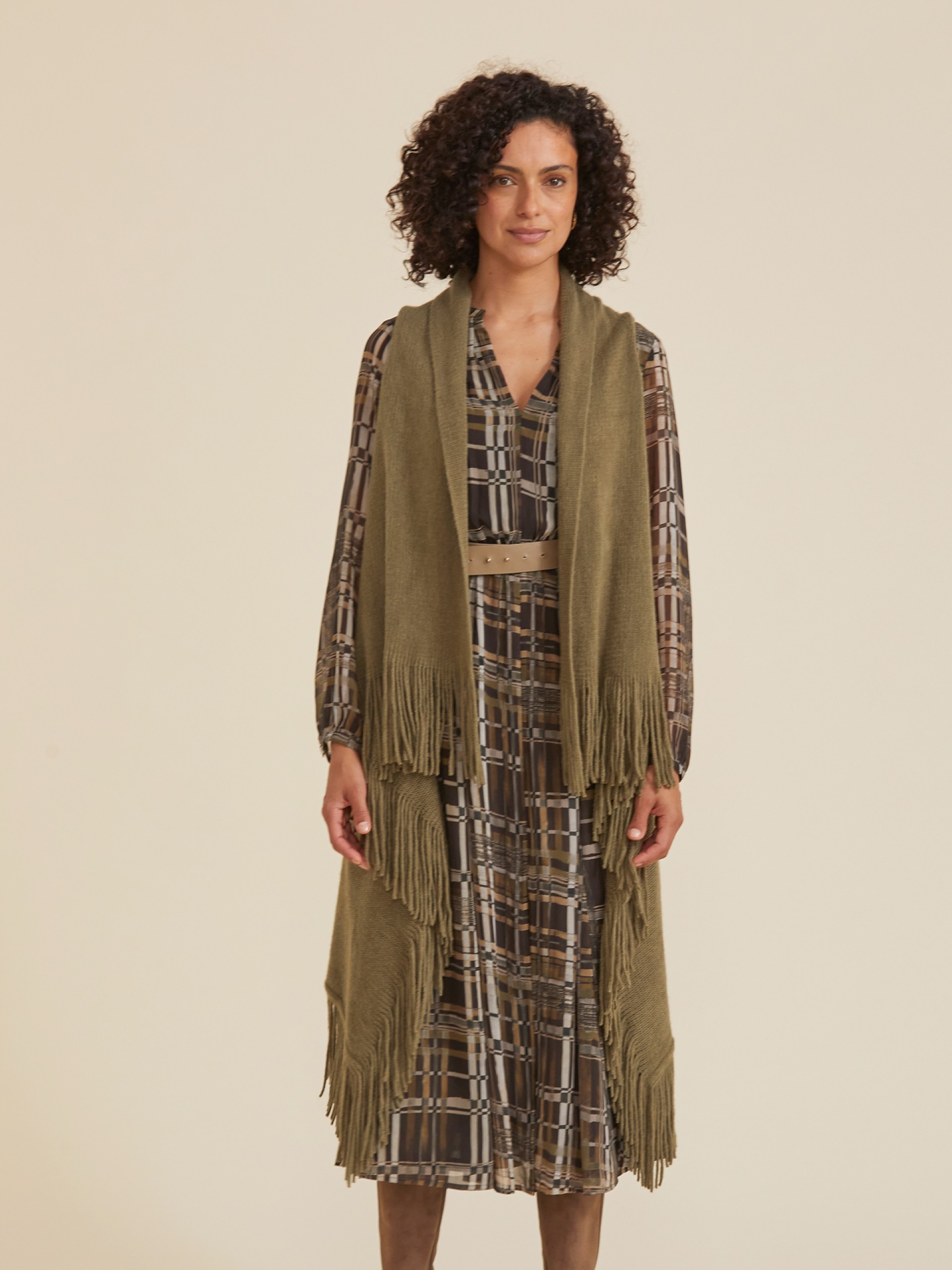 Colete de Malha com Franjas