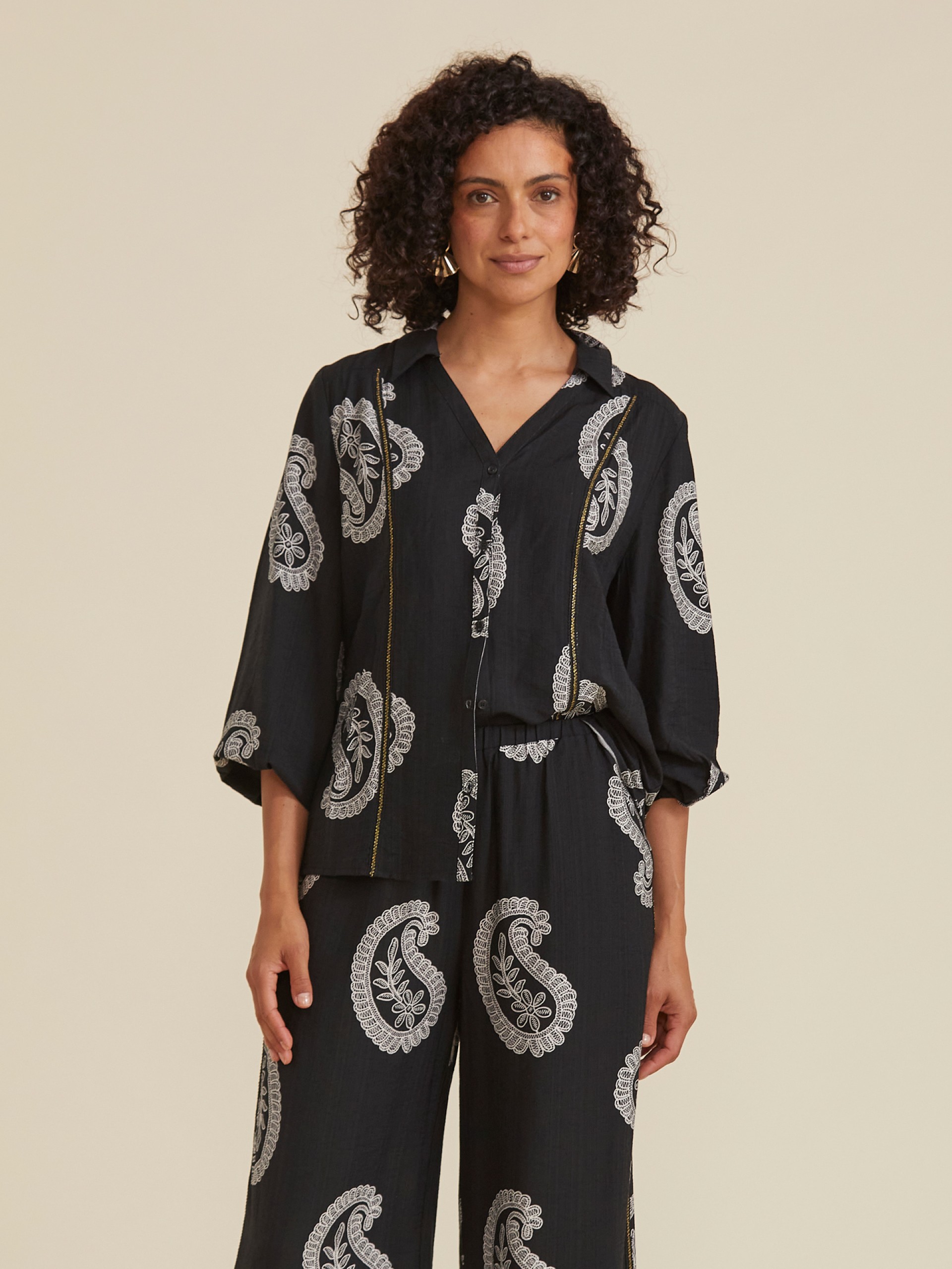 Camisa Preta Estampada