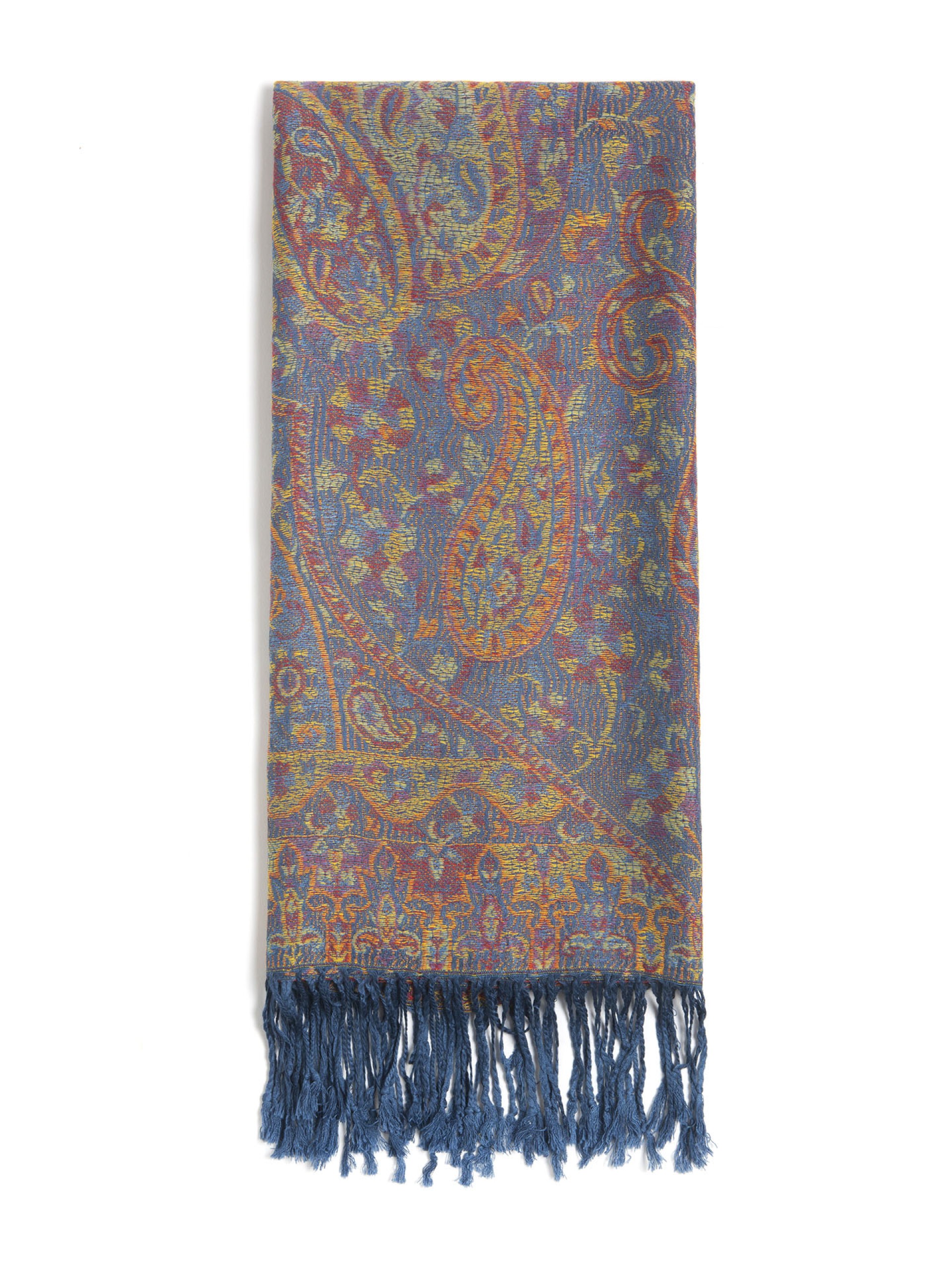 Pashmina Com Padrao Paisley