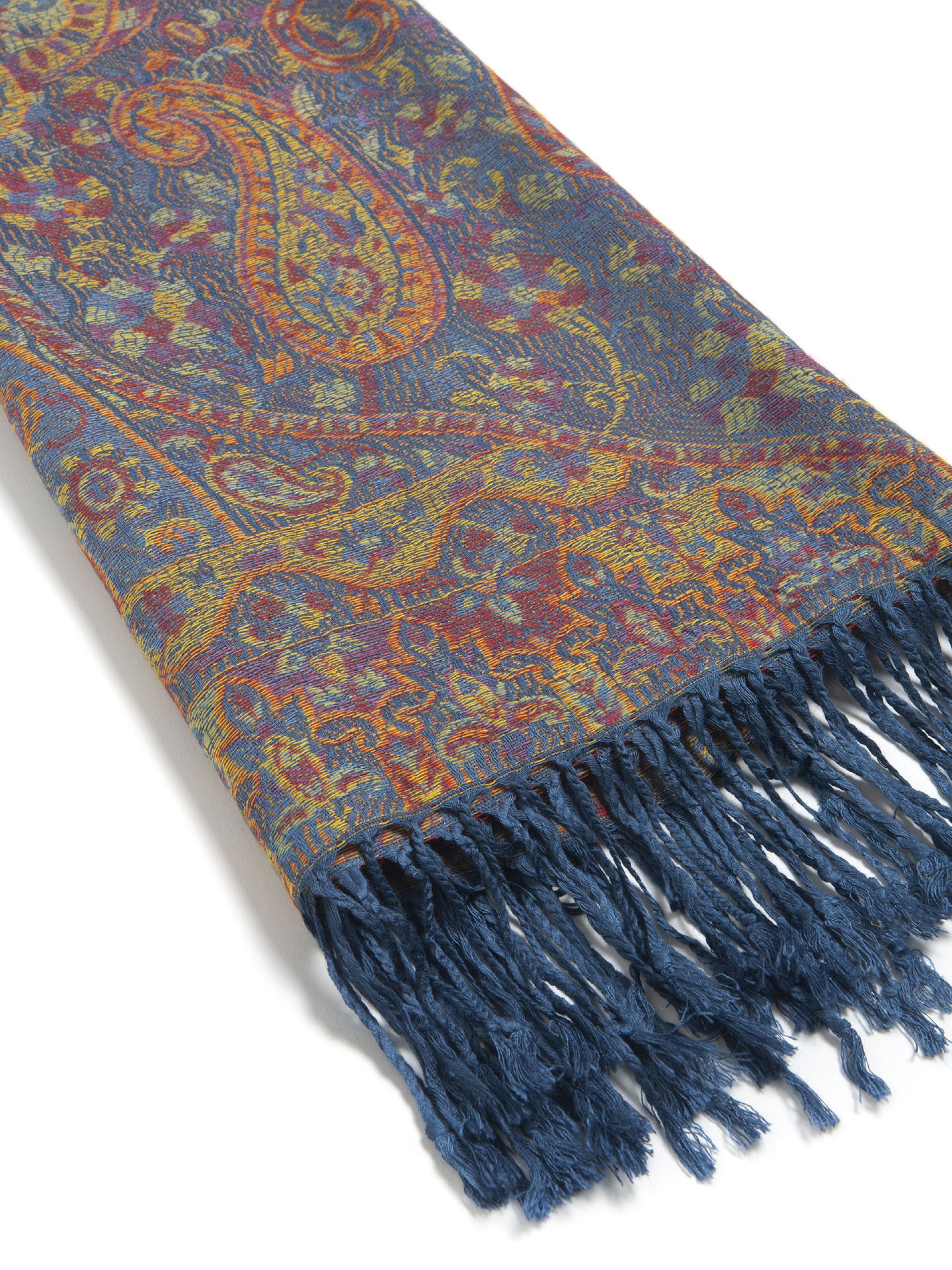 Pashmina Com Padrao Paisley