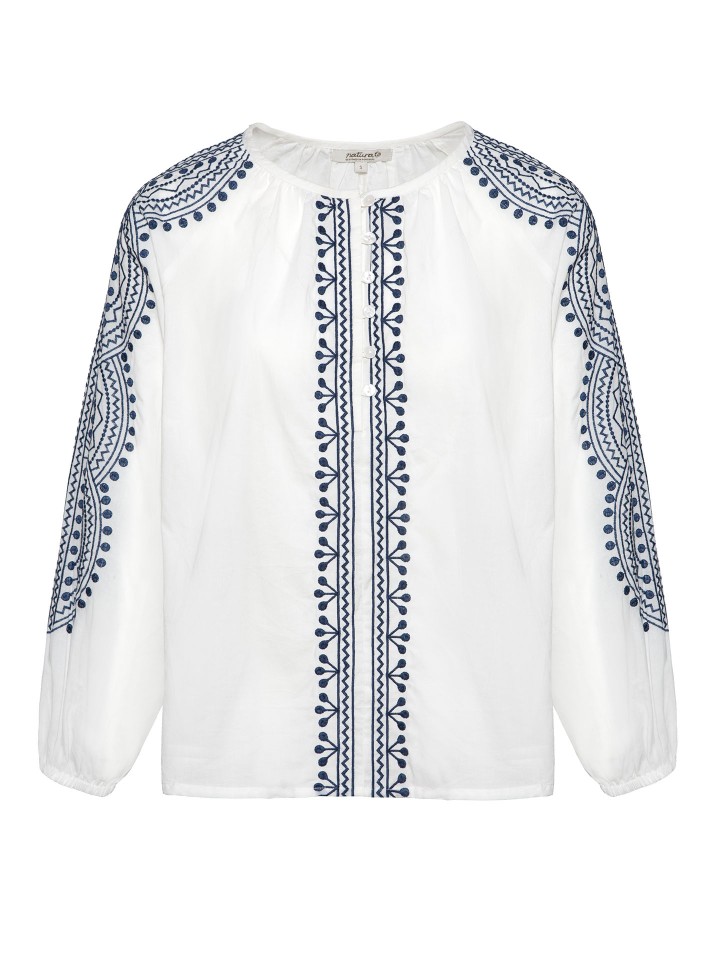 Blusa com Bordados