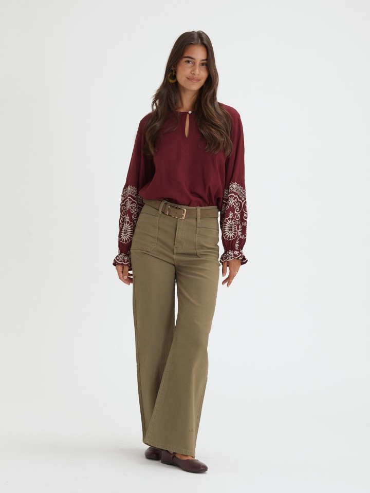 Blusa com Bordado Etnico