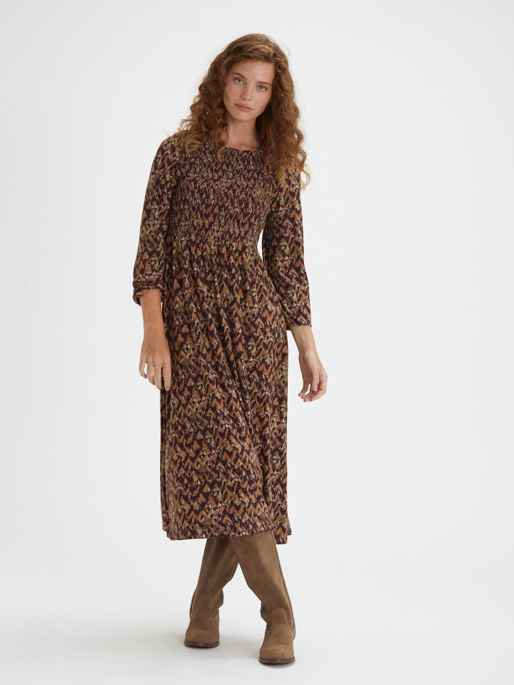 Vestido Midi com Peito Elastico