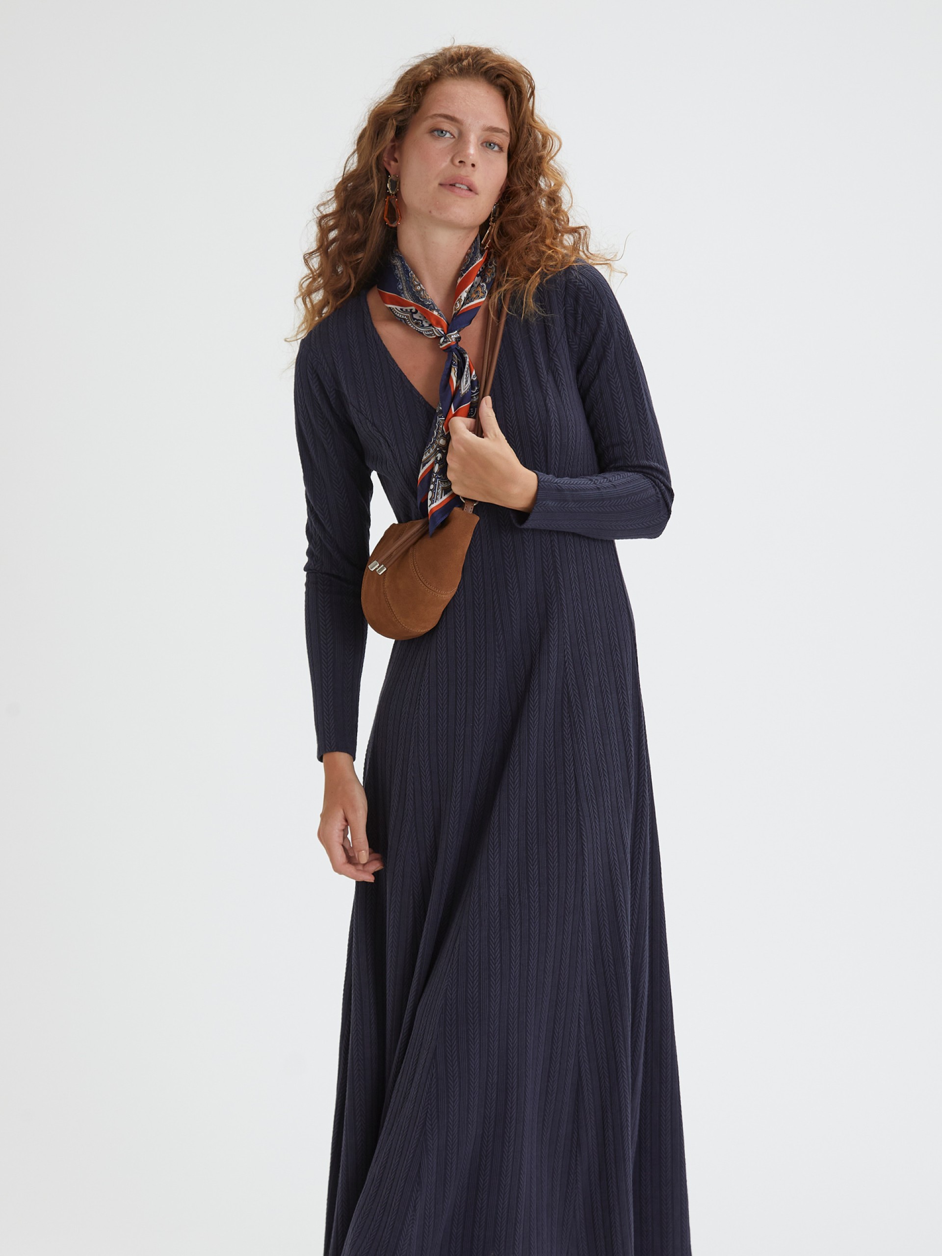 Vestido Comprido em Malha Azul