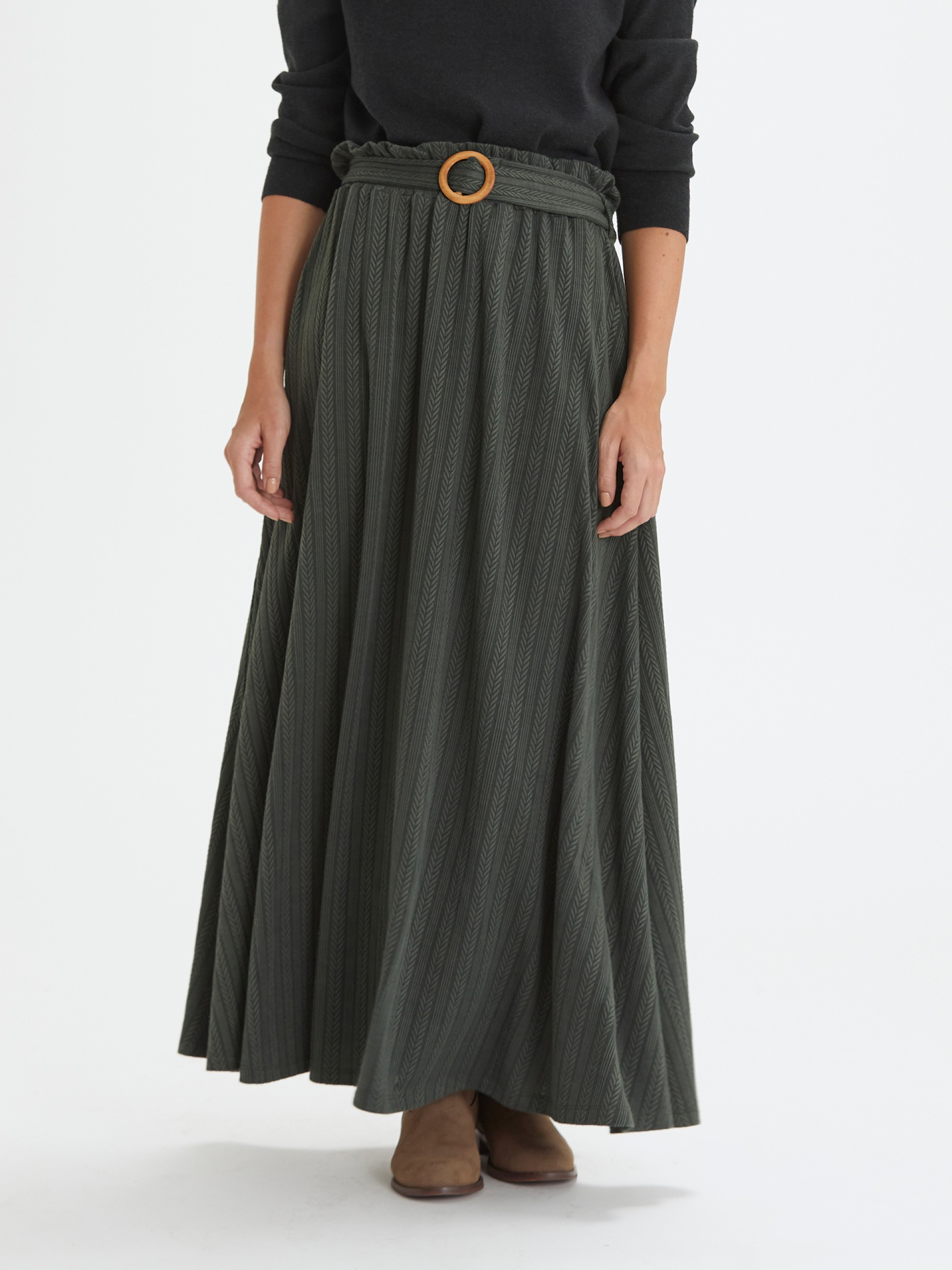 Saia Comprida em Malha