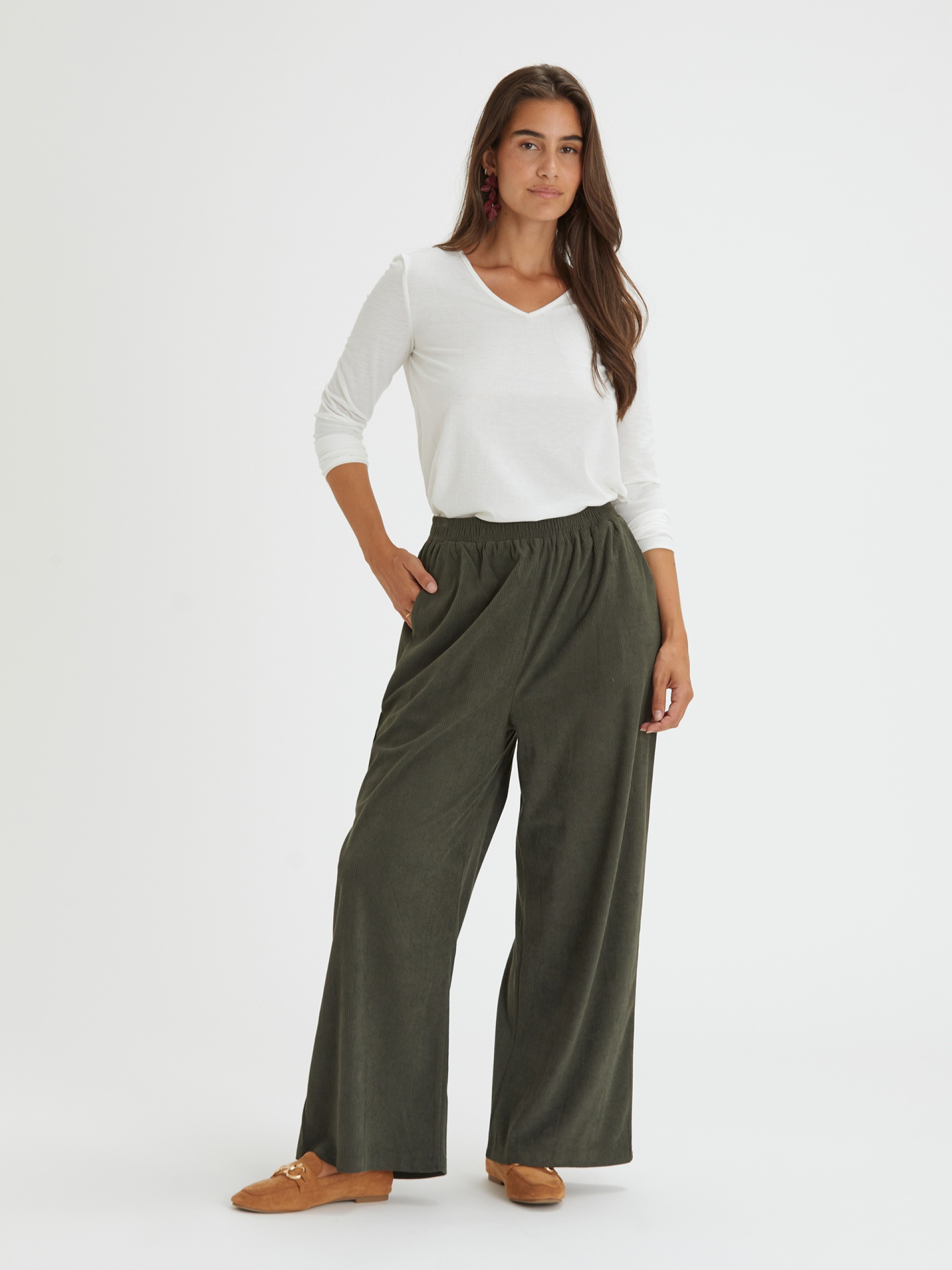 Calcas em Bombazine com Cintura Elastica