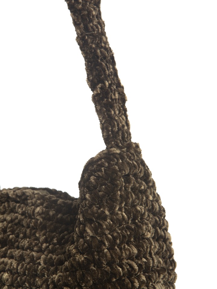 Mala de Ombro em Malha Chenille