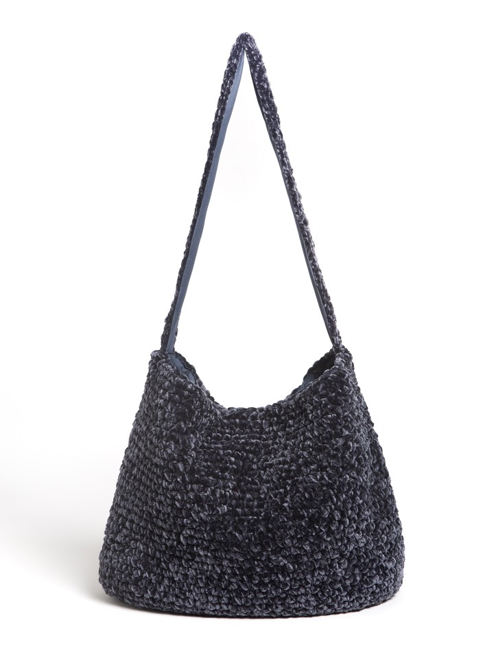 Mala de Ombro em Malha Chenille