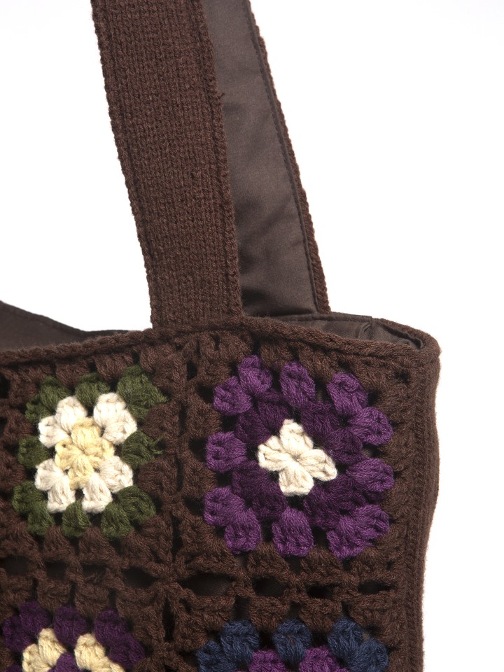 Mala em Malha com Padrao Floral