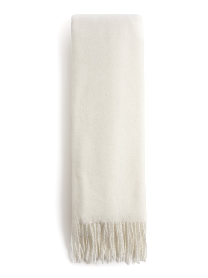 Cachecol Liso com Franjas