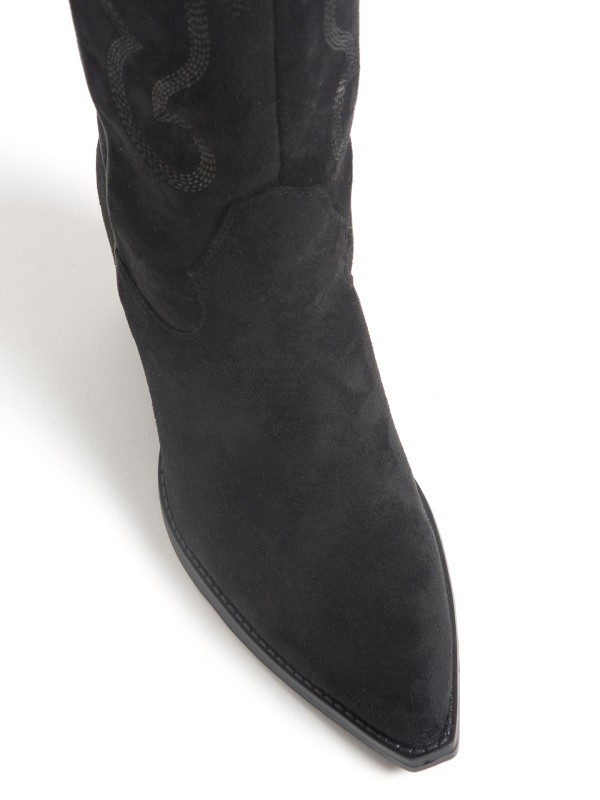 Bota Alta em Imitacao de Camurca com Bordado Bota Alta em Imitacao de Camurca com Bordado