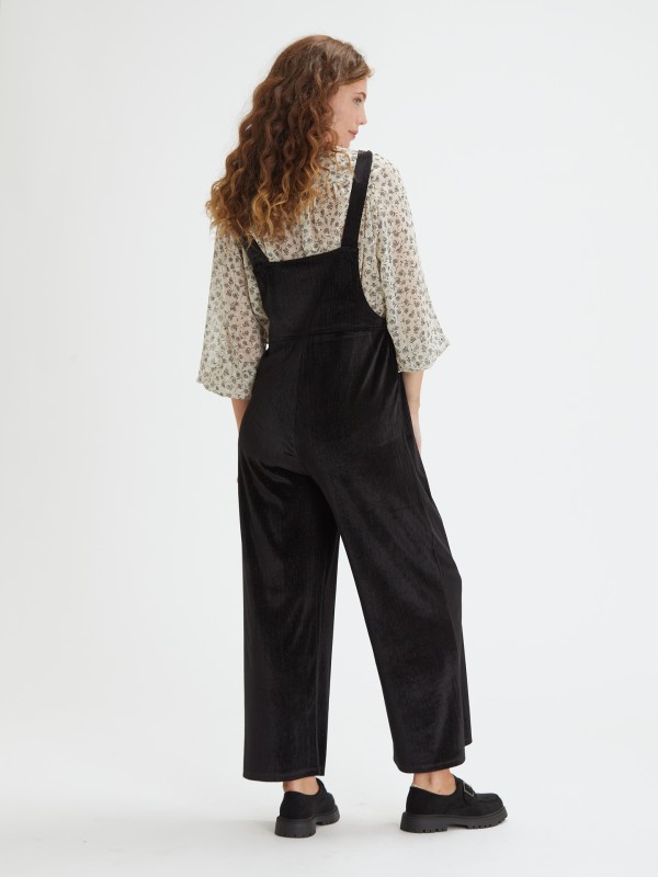 Jardineira em Veludo