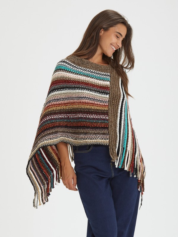 Poncho em Malha Chenil