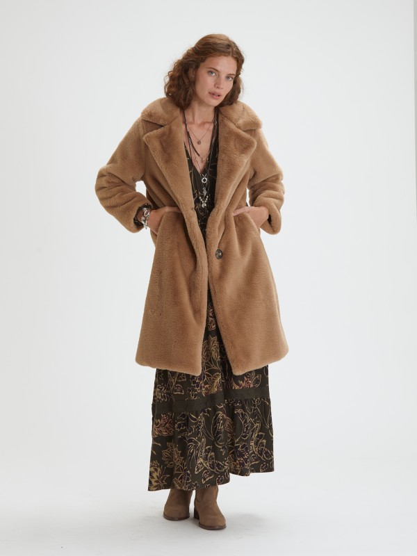 Casaco Comprido em Pelo