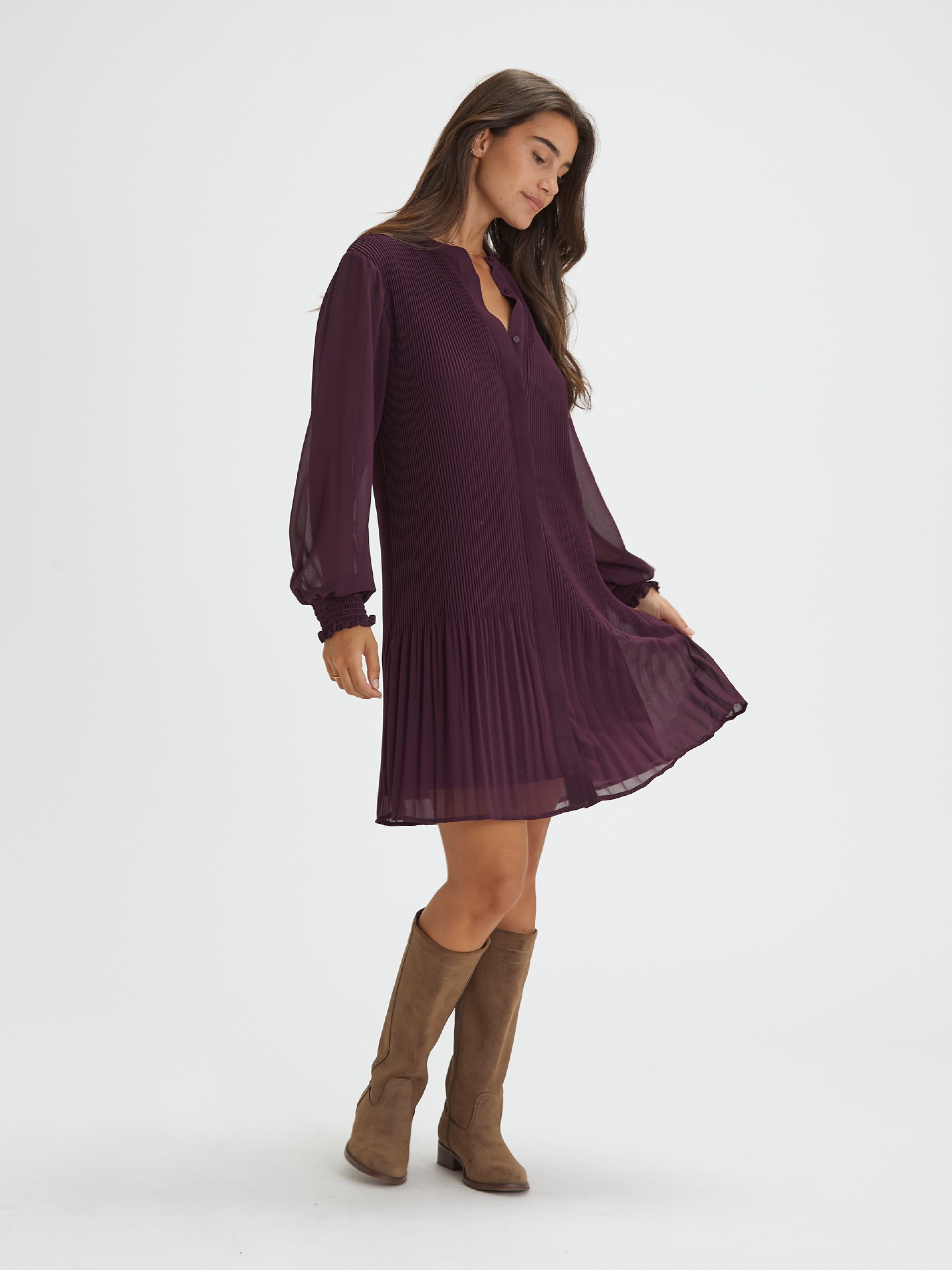 Vestido Curto Plissado