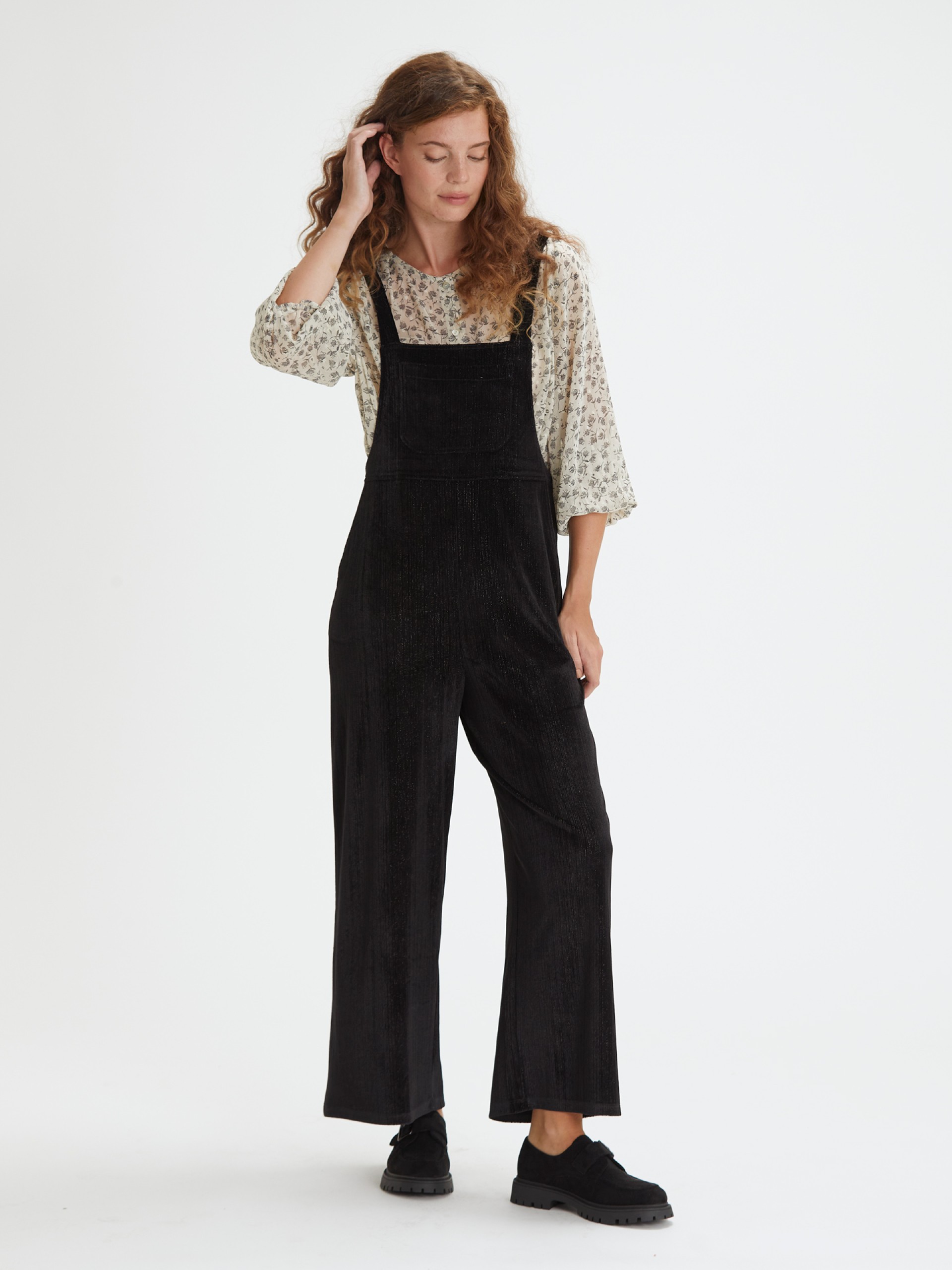 Jardineira em Veludo