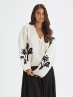 Cardigan em Malha com Bordados