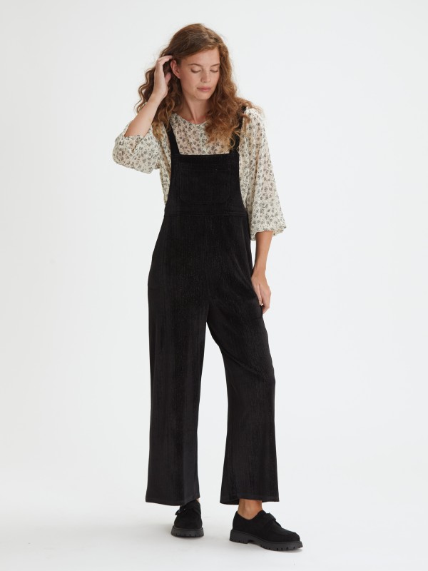 Jardineira em Veludo