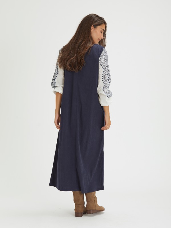 Vestido Midi em Bombazine Vestido Midi em Bombazine