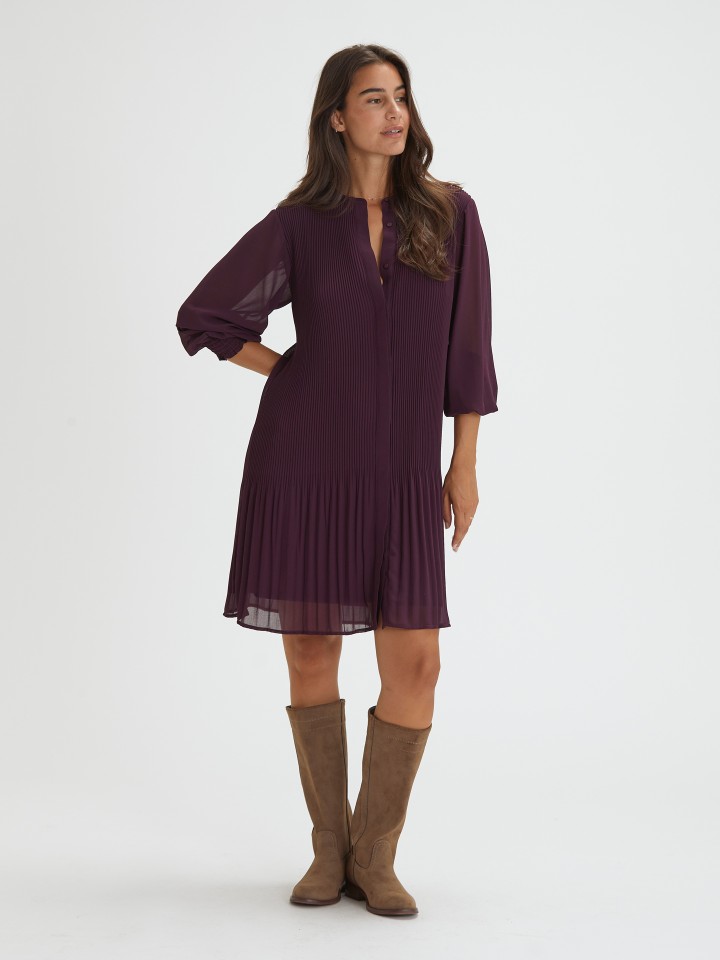 Vestido Curto Plissado